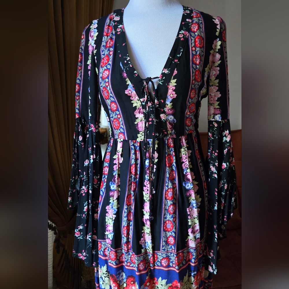 Floral Bohemian Bell Sleeve Dress- NWT